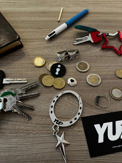 Horse Shoe Carabiner YUP